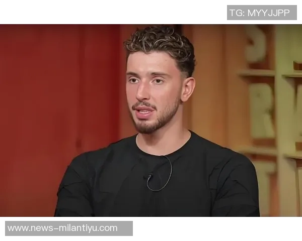 申京谈比赛表现强调团队合作的重要性与队友的支持